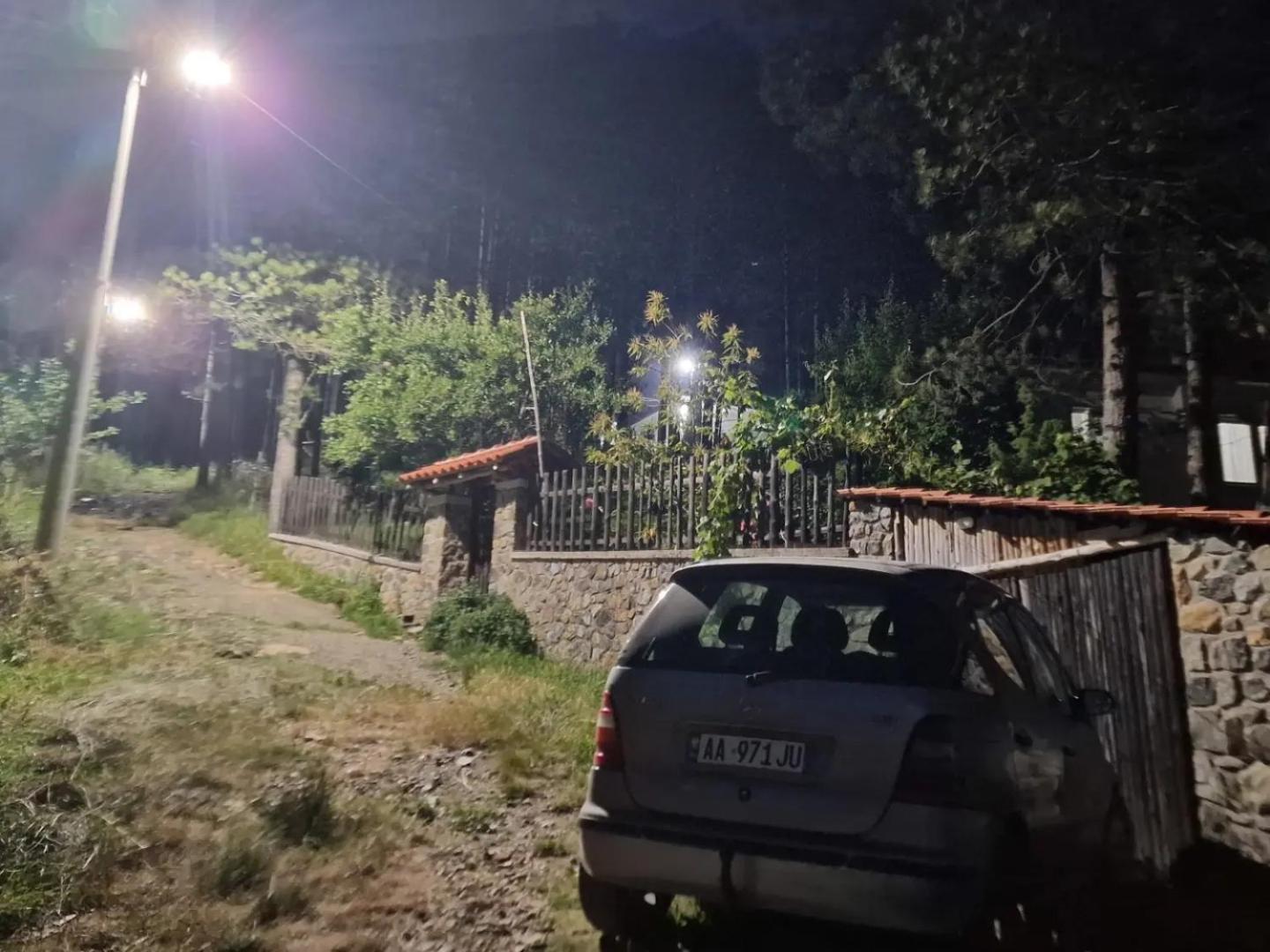 Villa Bujtinat Skenderi Gjinar 2 Habitación foto